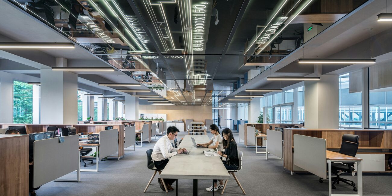 Cursos de inglés con profesor nativo lycs architecture U2BI3GMnSSE unsplash