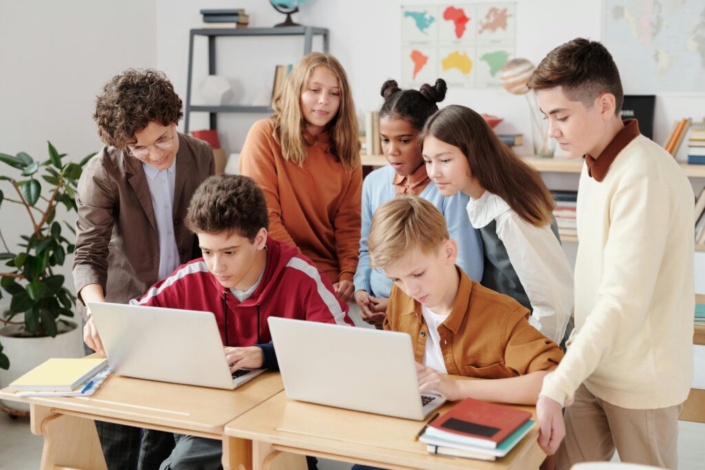 Cursos de inglés con profesor nativo Clases Extraescolares extraescolares de inglés