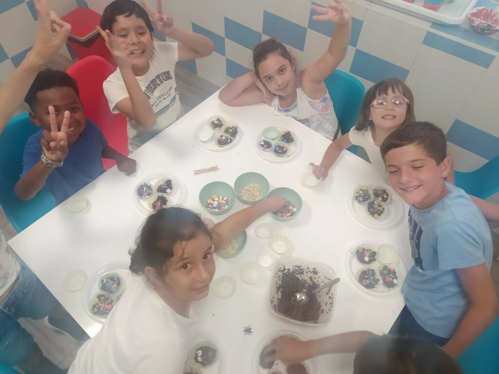 Cursos de inglés con profesor nativo Saturday Club Cursos de inglés con profesor nativo 486821151 1207581531372124 3597664932209521474 n