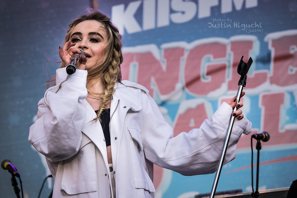 Cursos de inglés con profesor nativo sabrina carpenter