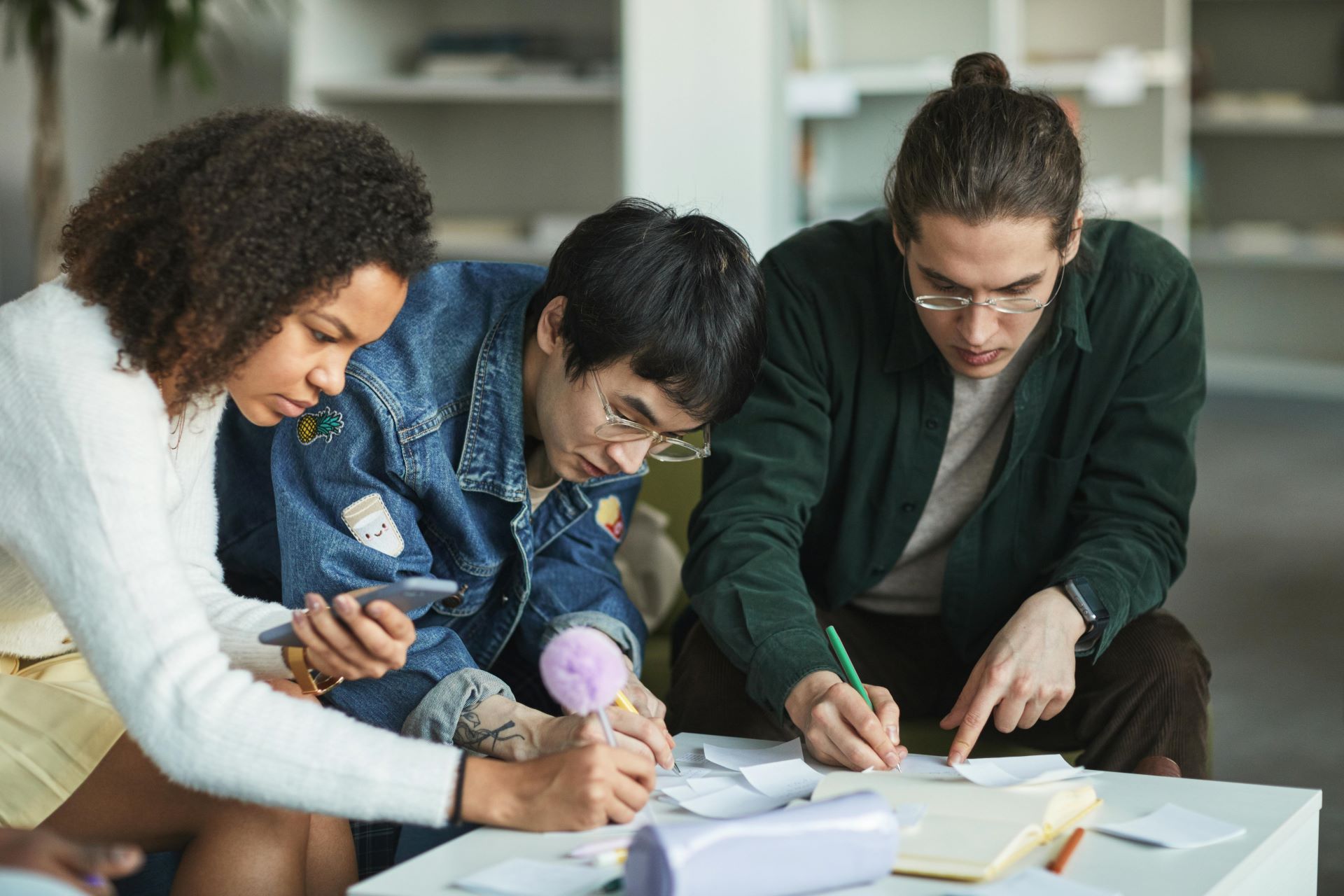 Cursos de inglés con profesor nativo ¿Estás aprendiendo inglés como en los años 90? Cursos de inglés con profesor nativo studying conclusion