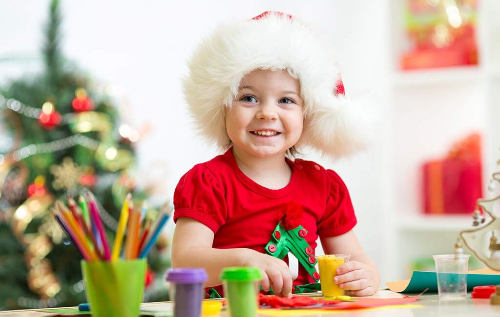 Cursos de inglés con profesor nativo Mess Free Christmas Crafts Kids Will Love